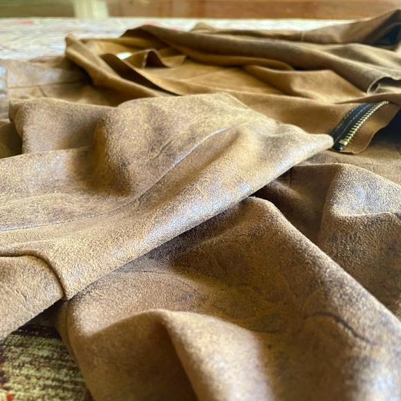 Suede moto jacket - Picture 3 of 6